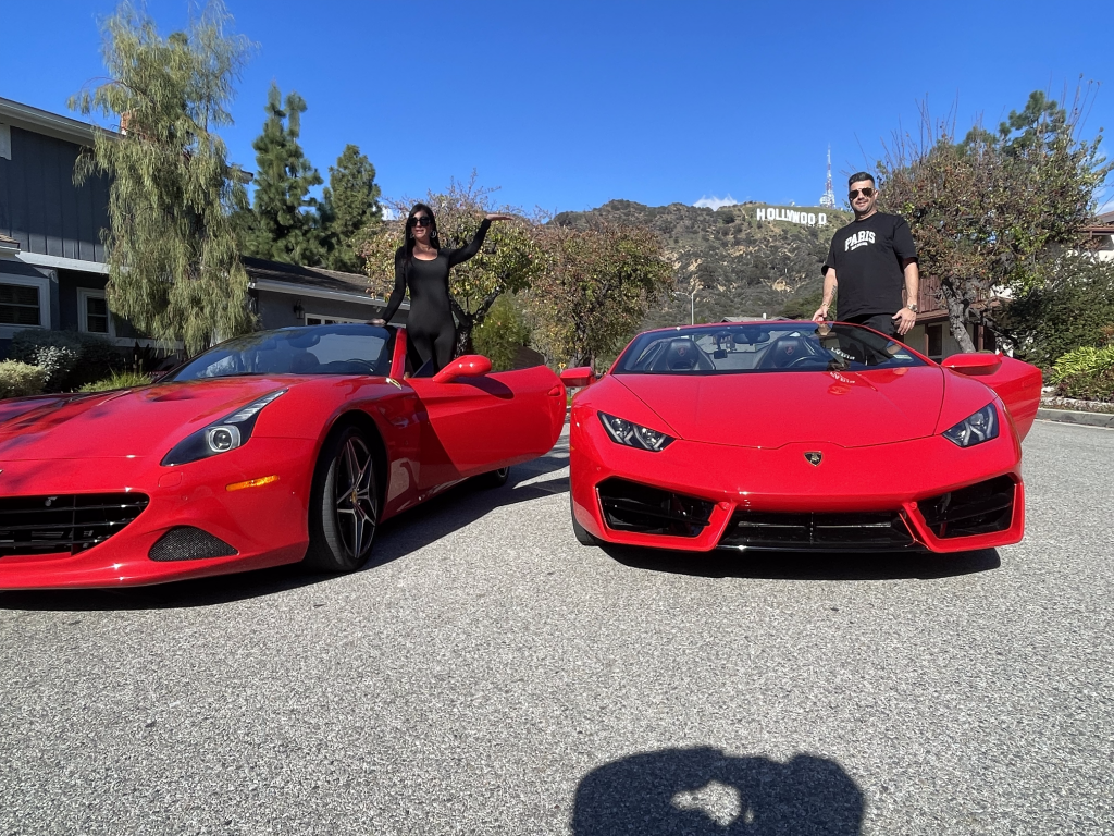 photo couple hollywood sign combo tour ferrari lamborghini