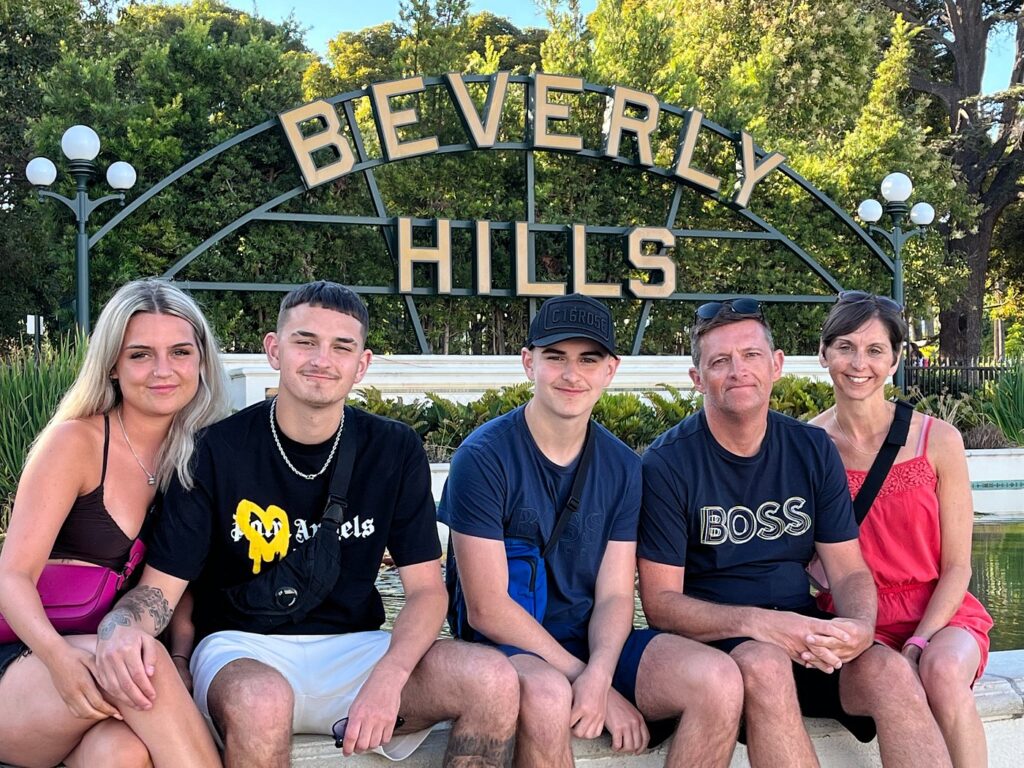 beverly hills Sign Golden Ticket LA Los Angeles Hollywood Tour