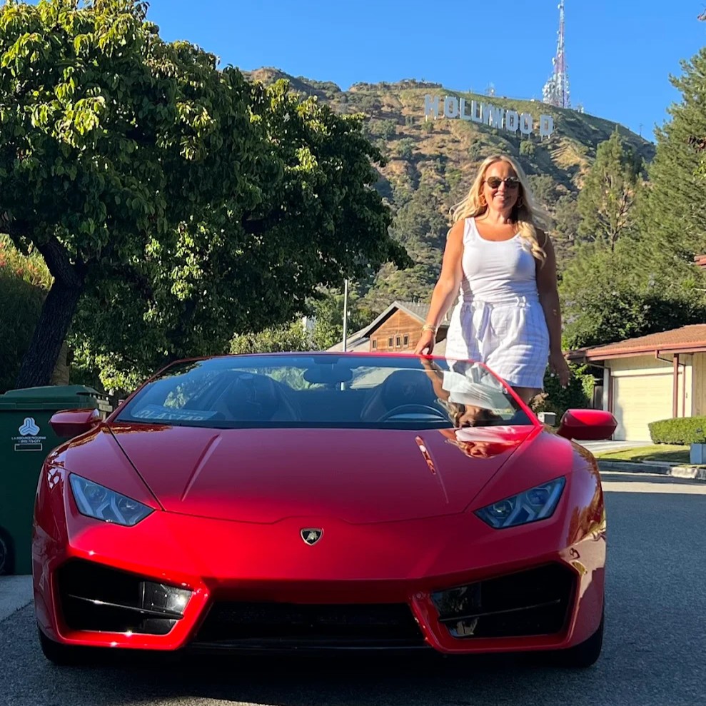 hollywood sign red lamborghini convertible la