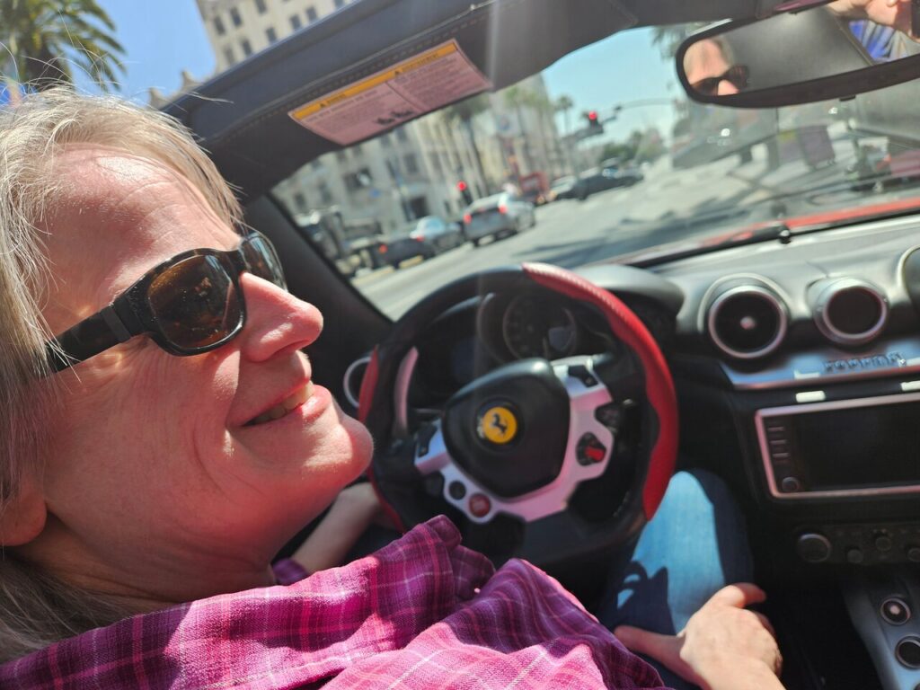 A5. Guest in a Ferrari 30min Ferrari Hollywood Sign viewpoint experience