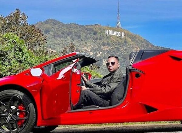 50 min lamborghini man hollywood sign los angeles driving experience ride like a star